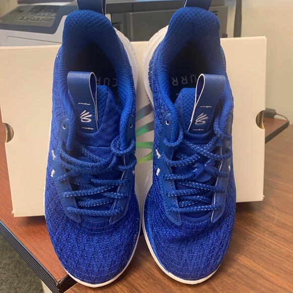 Unisex Steph Curry Flow 10 Under Armor team basketball shoes Blue With White Trm - Picture 2 of 12